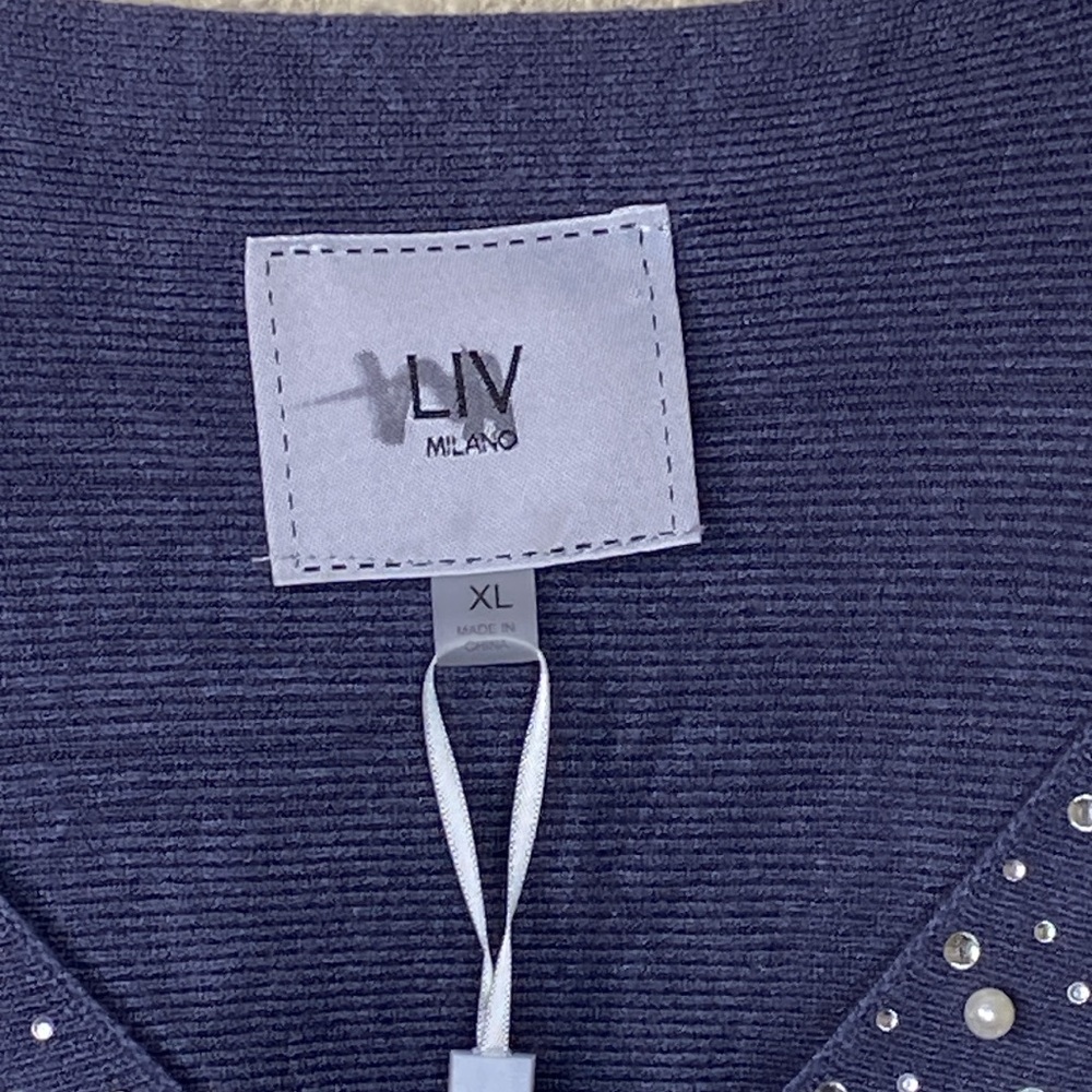NWT Liv Milano V-neck Sweater Embellished with Rhinestones & Pearls Size XL - Picture 6 of 10